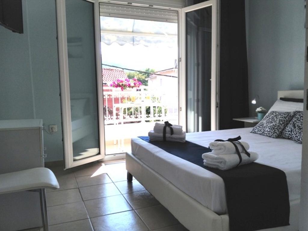 Stratis Summertime Apartment 萨索斯 外观 照片